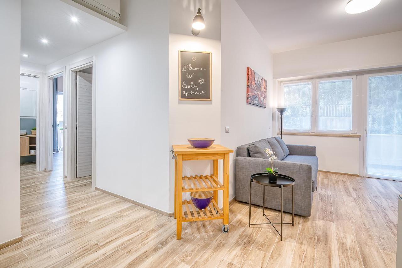 Emily Valles Apartment Saint Peter'S Rome Exterior photo